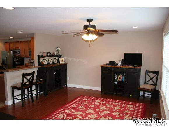42 Locole Drive - Photo 2
