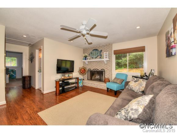 147 Camelot Drive - Photo 18
