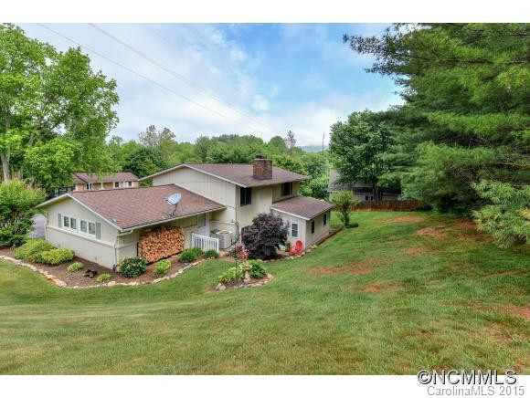 147 Camelot Drive - Photo 3