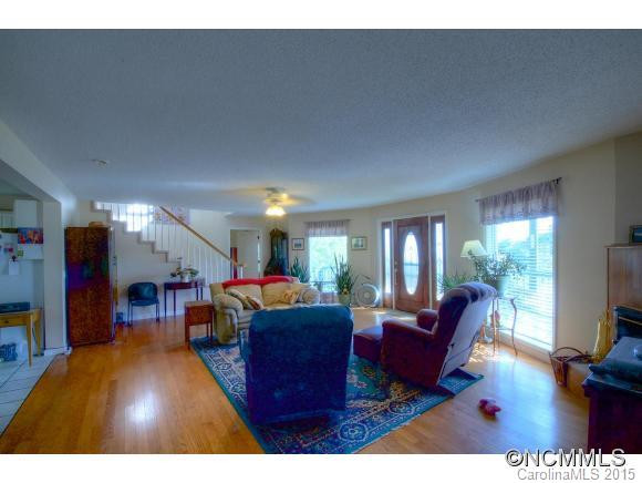 0939 Hobson Road Ext - Photo 4