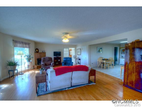0939 Hobson Road Ext - Photo 5