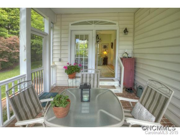 40 Cambridge Drive - Photo 12