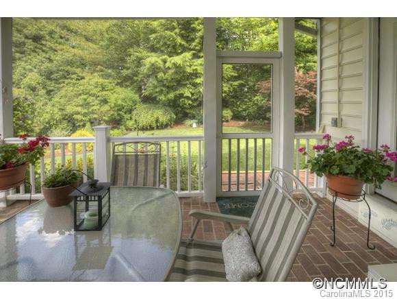 40 Cambridge Drive - Photo 13