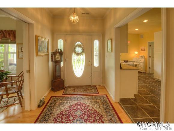 40 Cambridge Drive - Photo 5