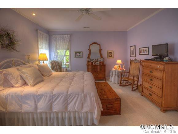 40 Cambridge Drive - Photo 7