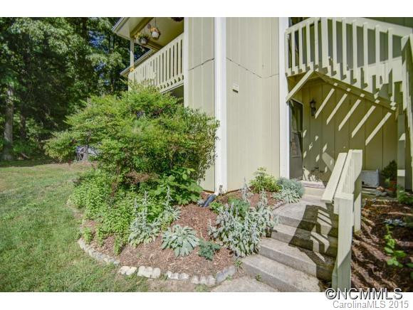 110 Heywood Rd Apt 15A - Photo 2