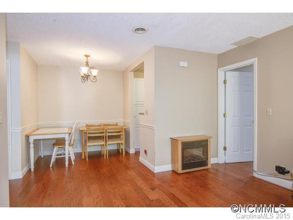 110 Heywood Rd Apt 15A - Photo 4