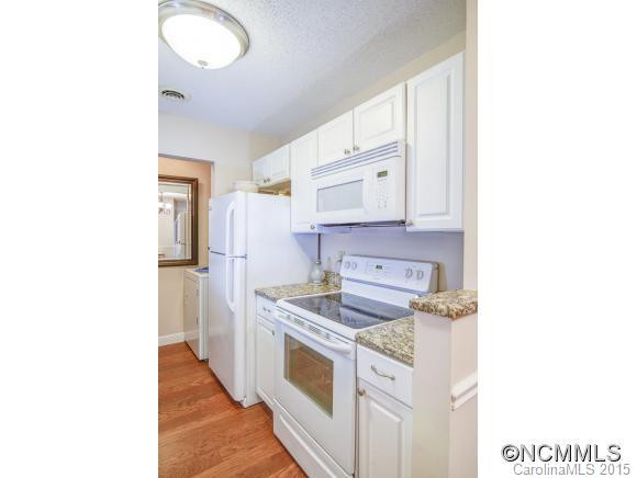 110 Heywood Rd Apt 15A - Photo 6