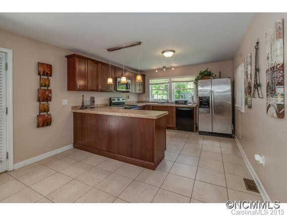 109 Glen View Rd - Photo 6