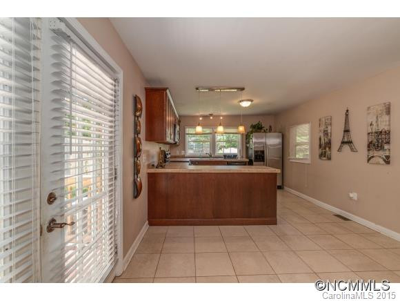 109 Glen View Rd - Photo 9