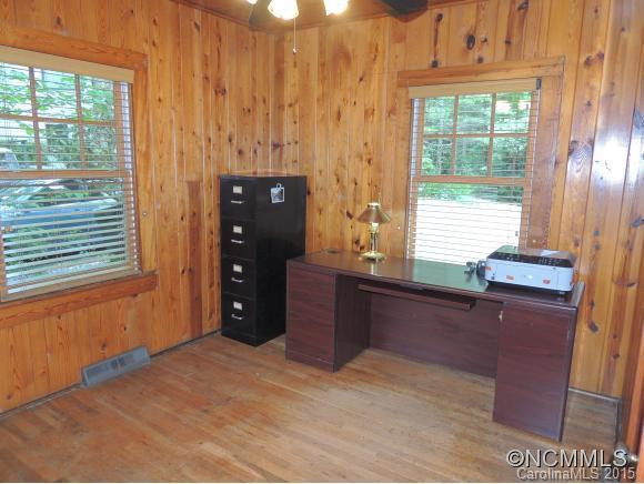 130 Holly Street - Photo 18