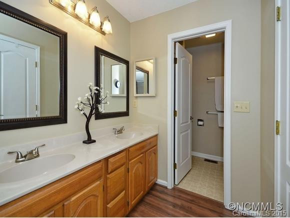 309 Derby Lane - Photo 14
