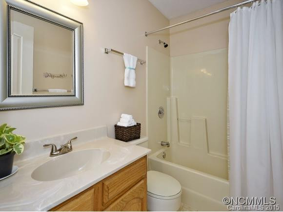 309 Derby Lane - Photo 16