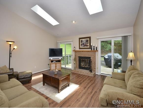 309 Derby Lane - Photo 4