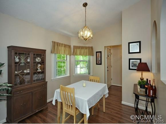 309 Derby Lane - Photo 8