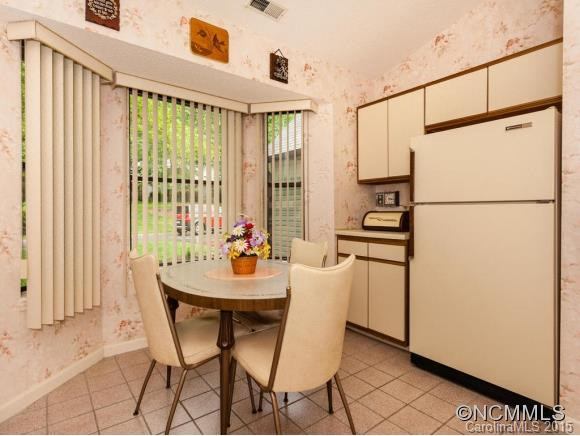 111 Cimarron Drive - Photo 11