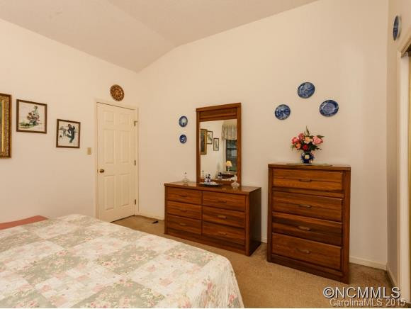 111 Cimarron Drive - Photo 13