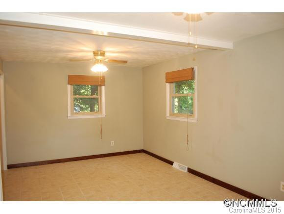 81 Julia Street - Photo 9