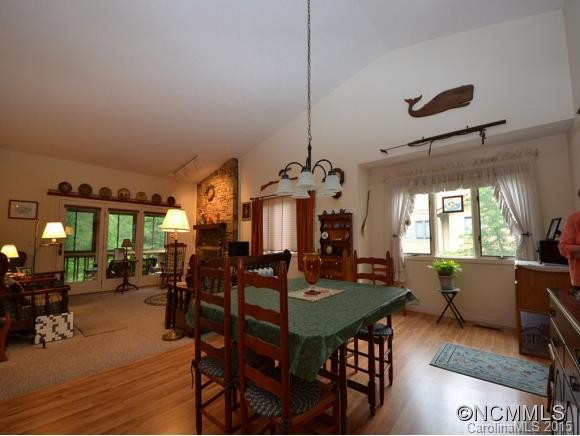 501 WHITE OAK DRIVE - Photo 3