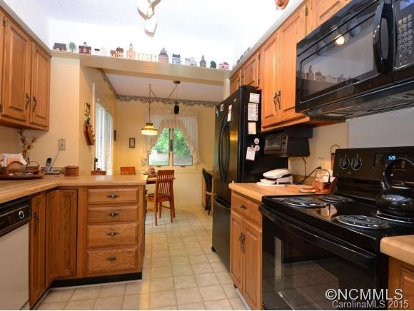 501 WHITE OAK DRIVE - Photo 5