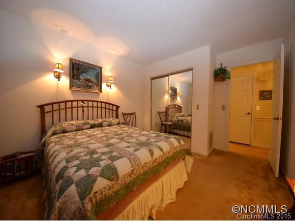 501 WHITE OAK DRIVE - Photo 9
