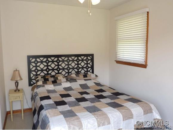 2390 River Rd. - Photo 8