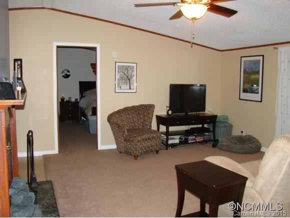 112 Cordella Rd - Photo 4