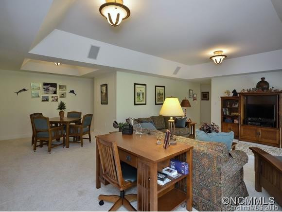 471 Cardinal Lane - Photo 19