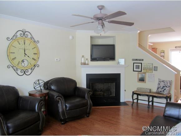 92 Old Salem Ct - Photo 2