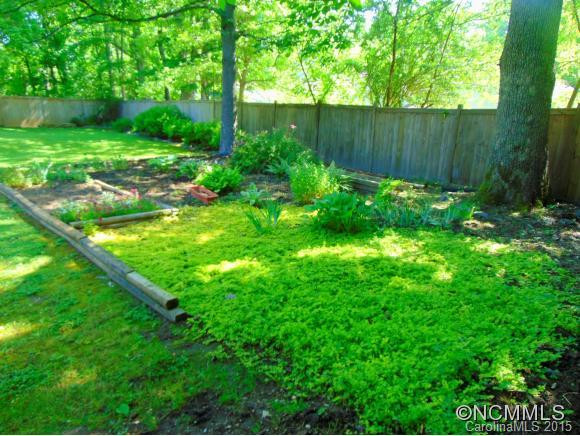 24 Graceland Place - Photo 7