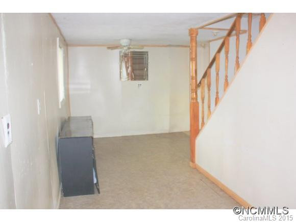 384 Emma Road - Photo 11