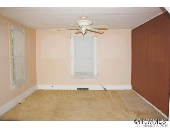 384 Emma Road - Photo 14