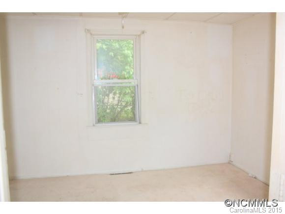 384 Emma Road - Photo 16