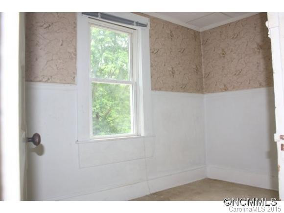 384 Emma Road - Photo 19