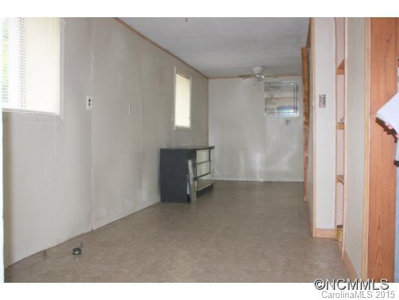 384 Emma Road - Photo 10