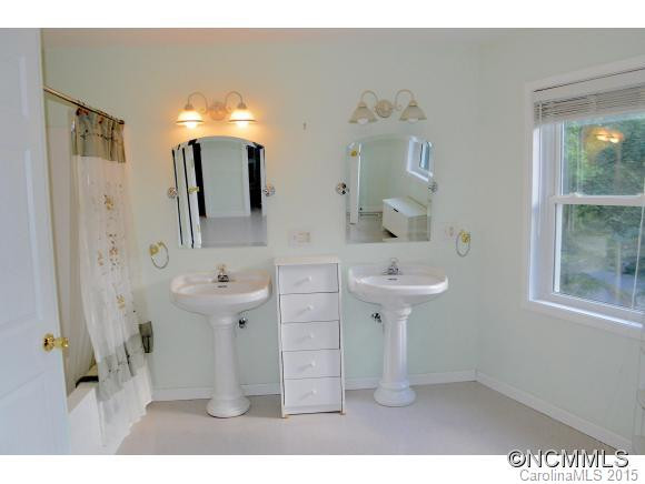 17 Greenview Drive - Photo 13