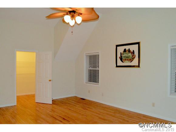 17 Greenview Drive - Photo 16