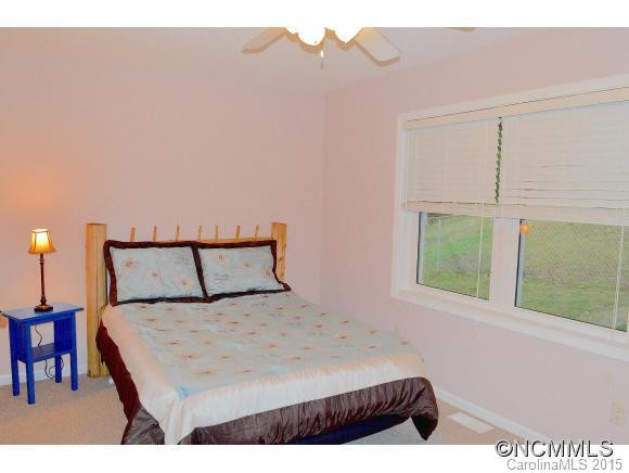 17 Greenview Drive - Photo 20