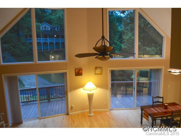 17 Greenview Drive - Photo 3