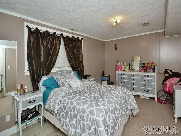 30 COUNTRY ROAD - Photo 12