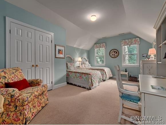 1050 COLUMBINE - Photo 15