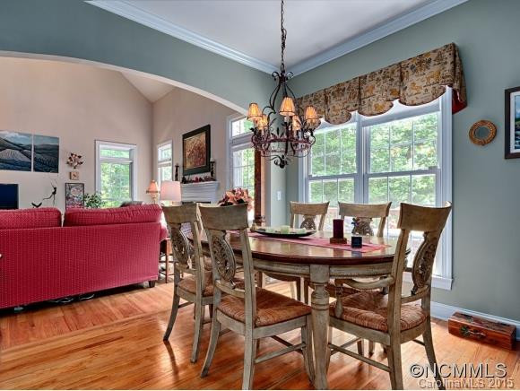 1050 COLUMBINE - Photo 10