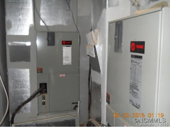 238 Vermont Drive - Photo 5