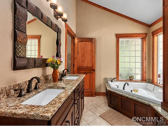 340 FLAT TOP MOUNTAIN ROAD - Photo 10