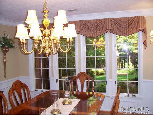 387 Evergreen Street - Photo 4