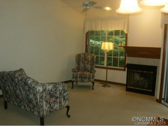 368 Laurel Park Place - Photo 2
