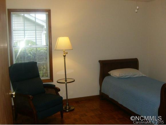 368 Laurel Park Place - Photo 10