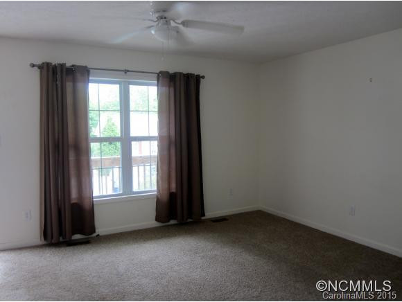 119 Newberry Dr - Photo 3