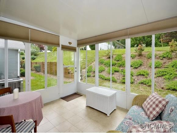 123 BIRKSHIRE WAY - Photo 11