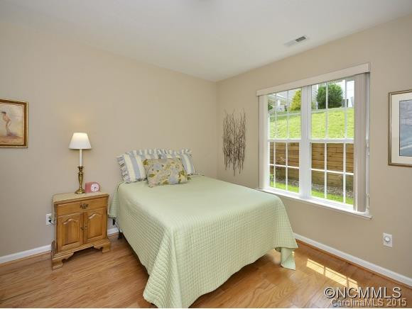 123 BIRKSHIRE WAY - Photo 7
